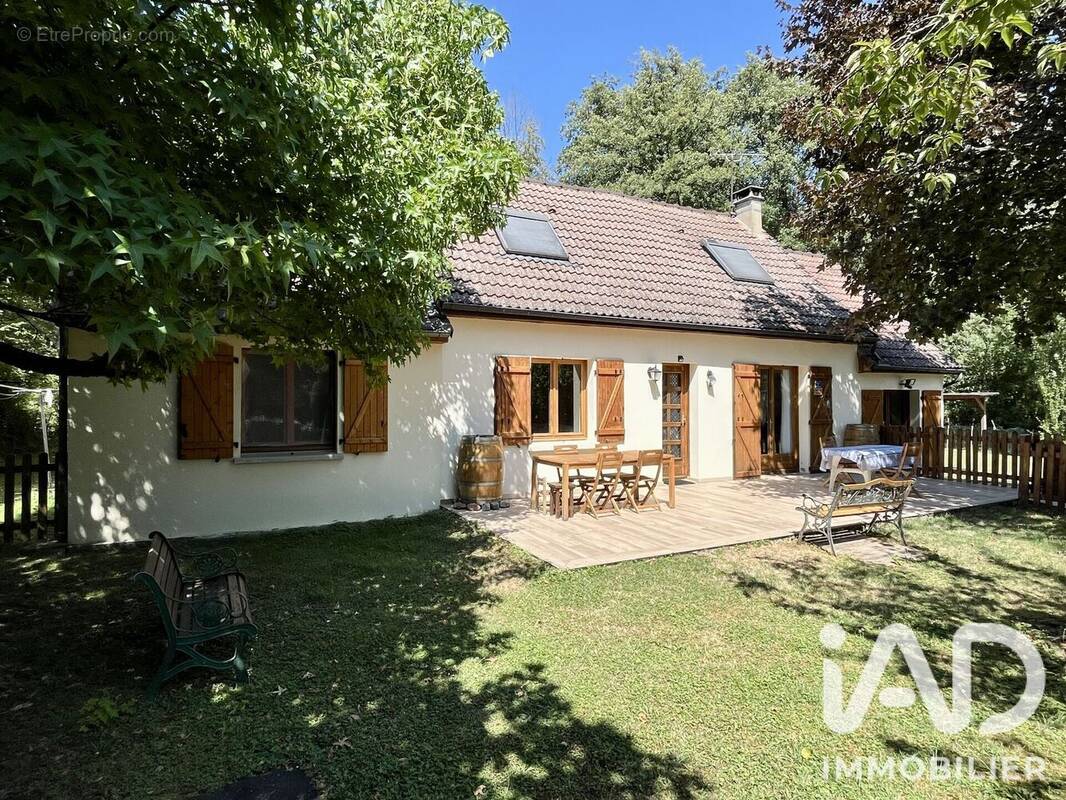 Photo 1 - Maison à AUXON