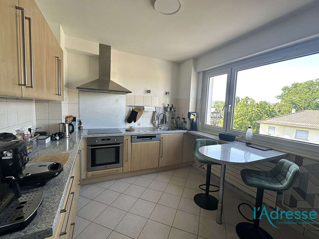Colmar APPARTEMENT 4 pièce(s) 84 m2 avec GARAGE et CAVE - photo 4