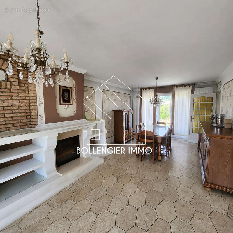 Pavillon individuel sur sous sol - photo 2