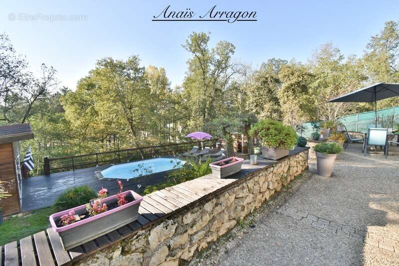 Maison à vendre 4 pièces avec dépendance - photo 3