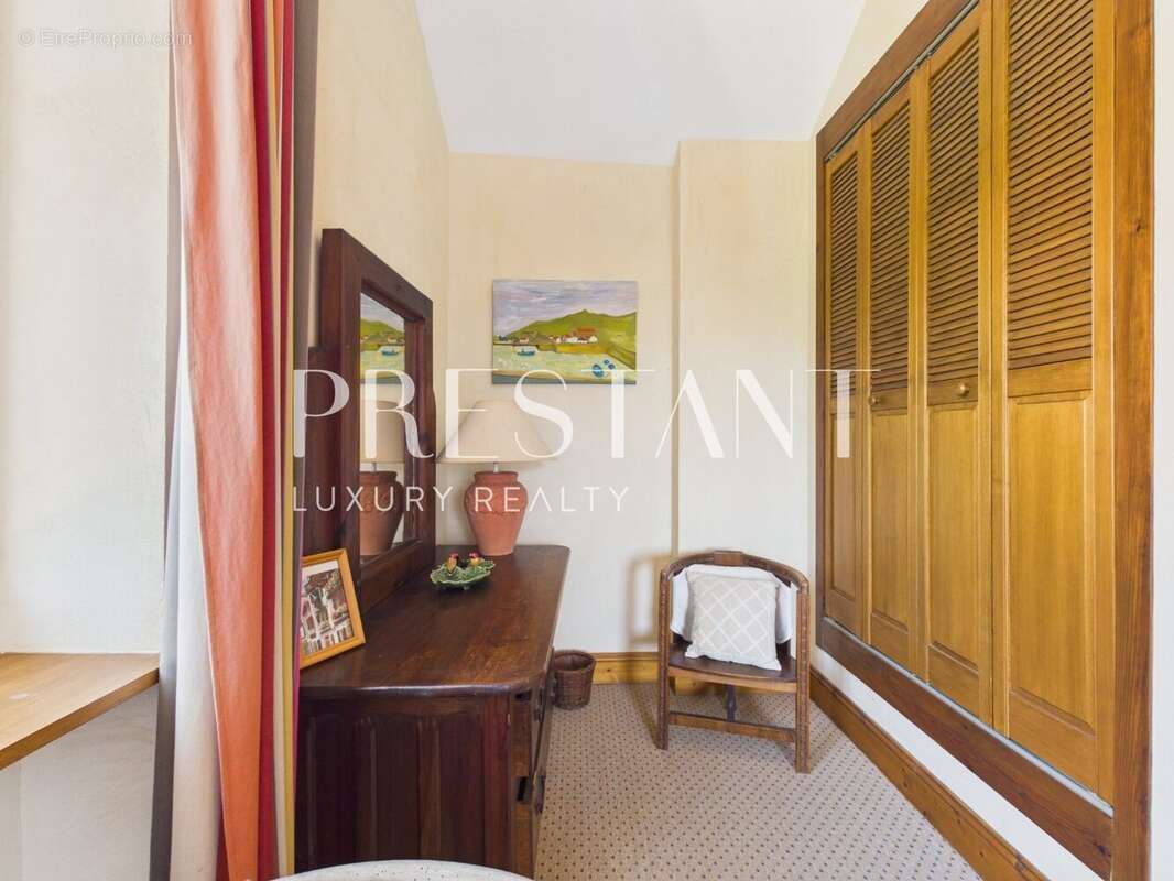 Maison de ville avec extérieur - photo 13
