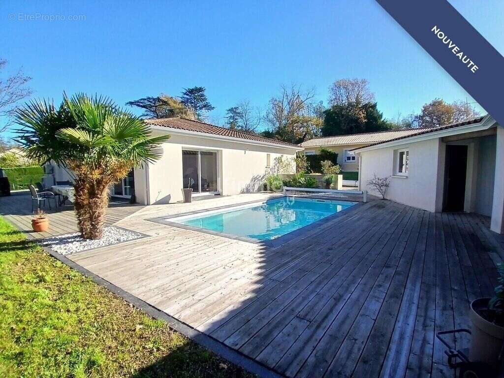 Maison à SAINT-LOUBES