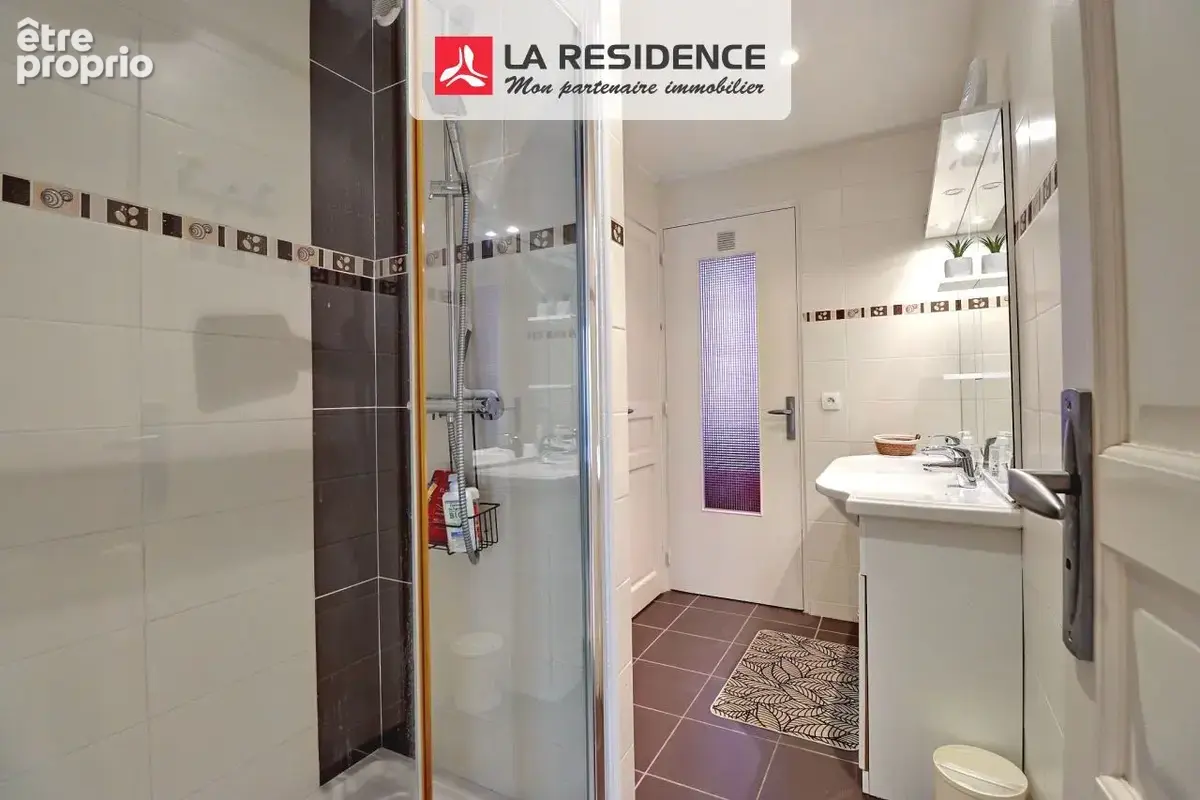 Appartement 3 pièces 64 m² à vendre à Frejus (83600) - photo 8