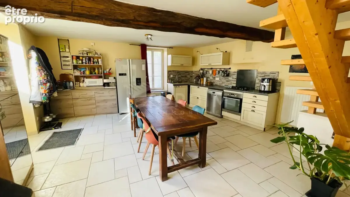 Coup de coeur à Maligny : Charmante longère de caractère avec DPE C et jardin - photo 4