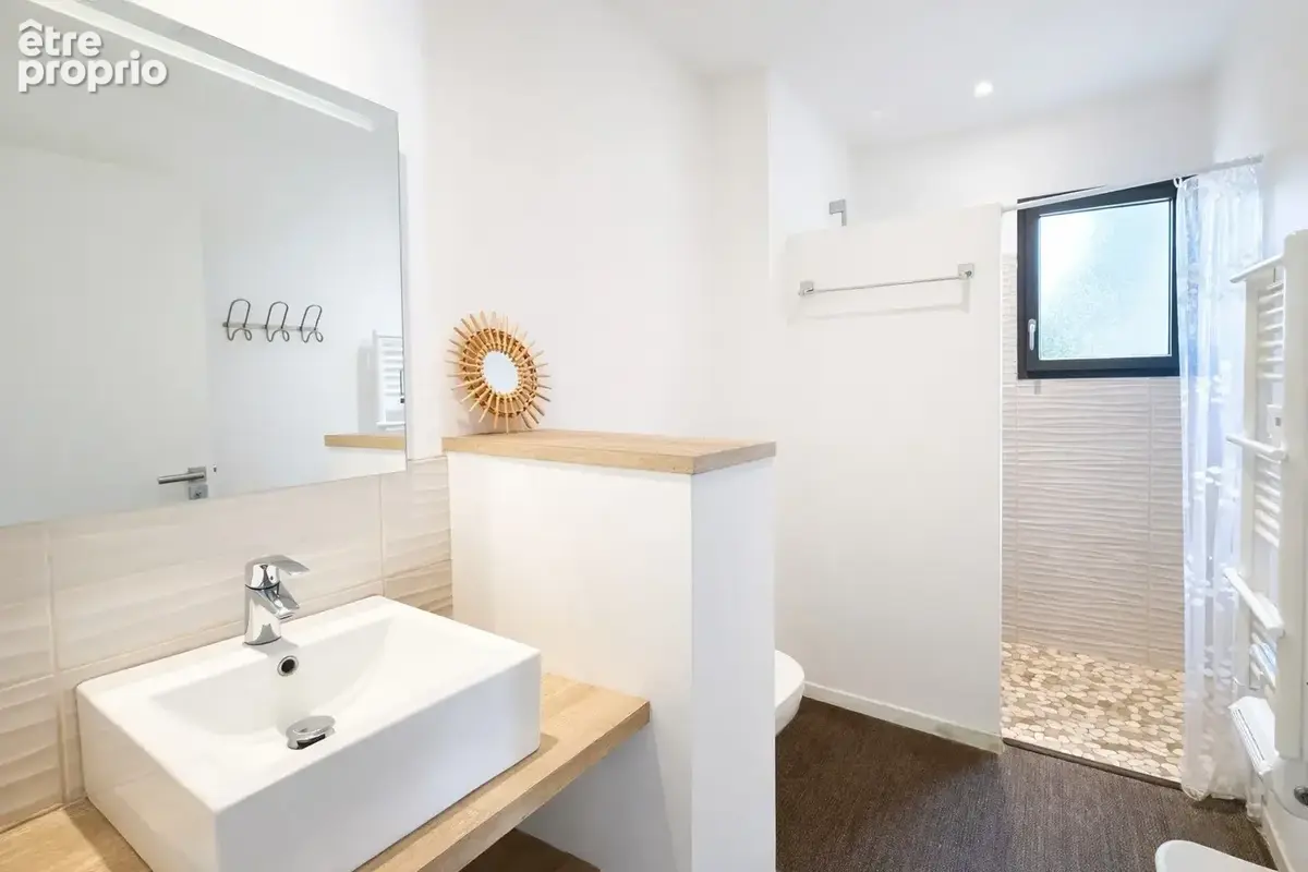 Maison de plain pied de type t6 de 125 m2 sur une parcelle de 630 m2 - photo 12