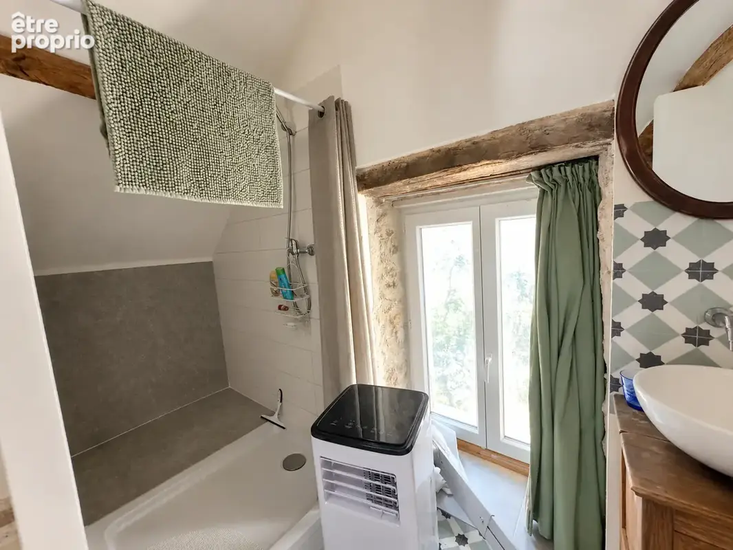 Trois espaces d'habitation   Dépendances et autonomie énergétique - photo 18