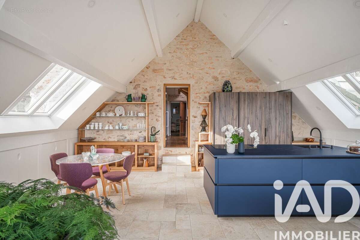 Photo 3 - Maison à MIRIBEL-LES-ECHELLES