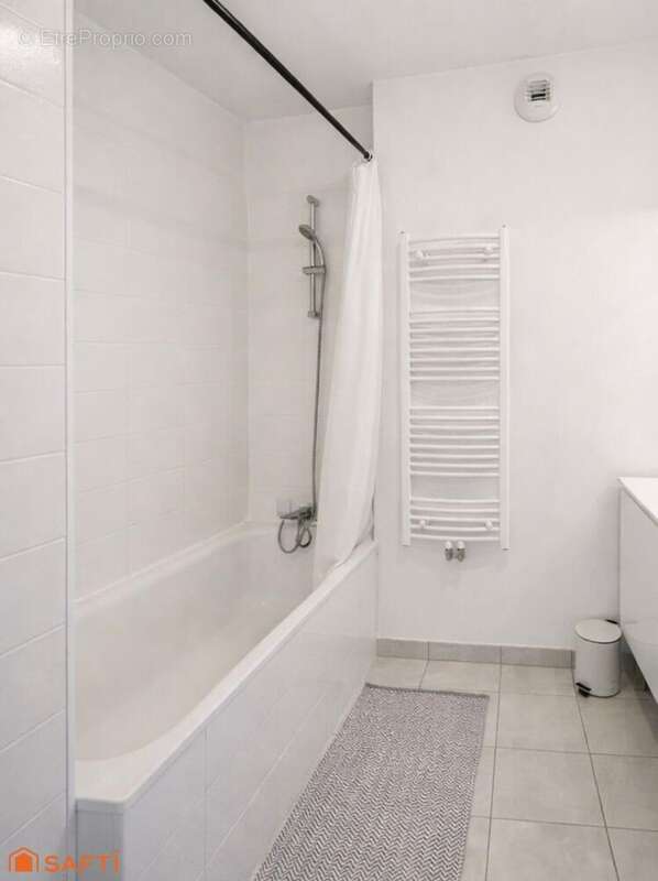 Appartement 65 m² à Saint-Jean-D'illac  - photo 4