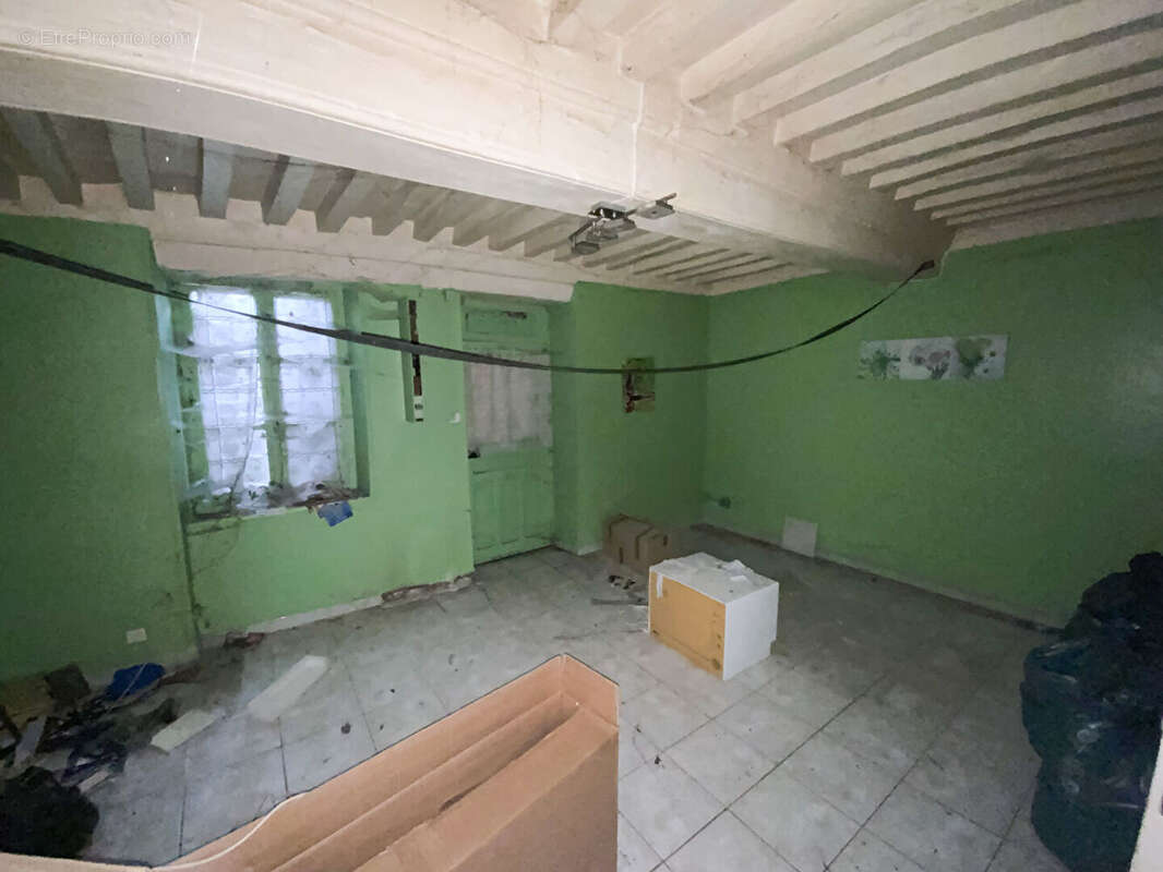 Maison à SAINT-SERNIN-DU-BOIS