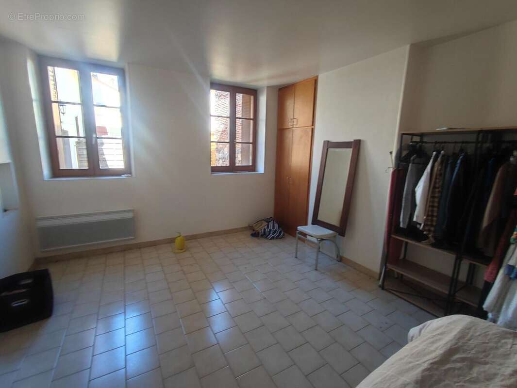 Photo 2 - Maison à MYENNES