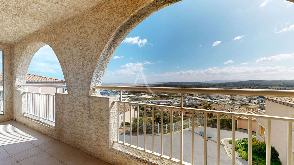 Maison-Appartement de 105m² avec vue incroyable - GARAGE + DOUBLE TERRASSE ! - photo 16