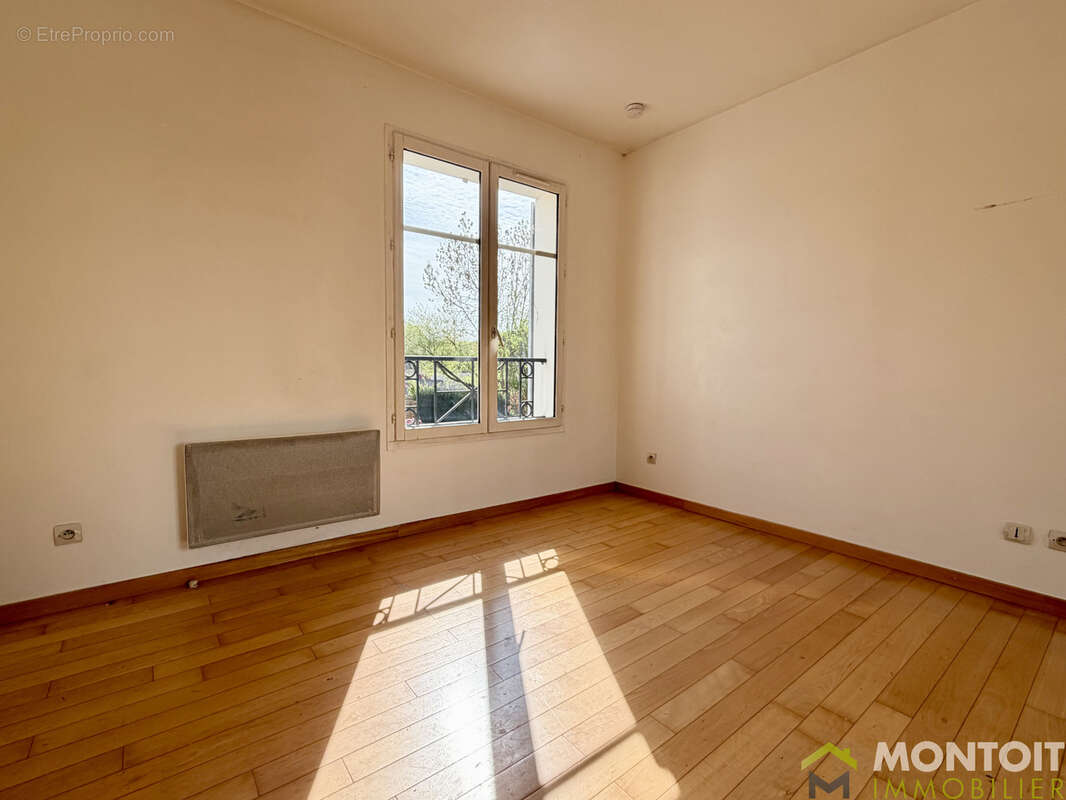 Appartement à THIAIS