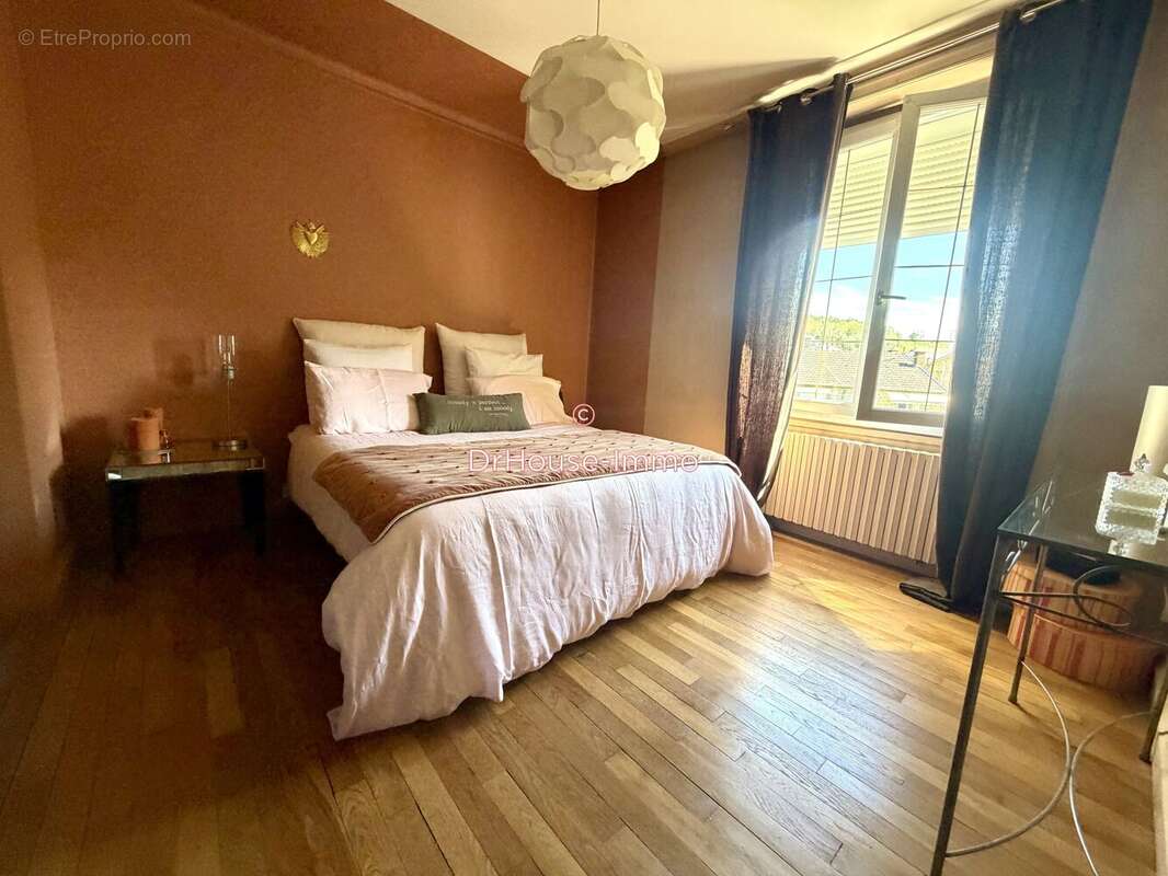 Maison 107 m² à Brive-La-Gaillarde  - photo 35