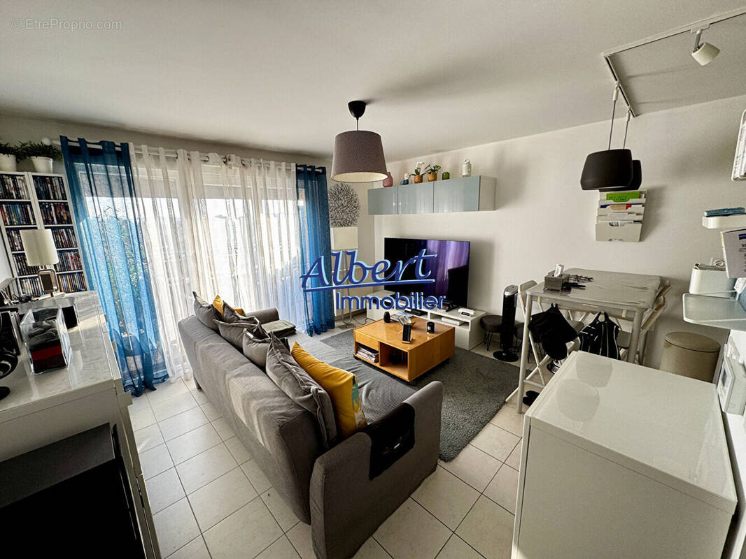 Appartement à OLLIOULES