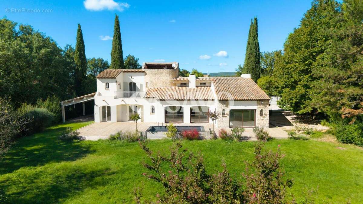 Maison à AIX-EN-PROVENCE