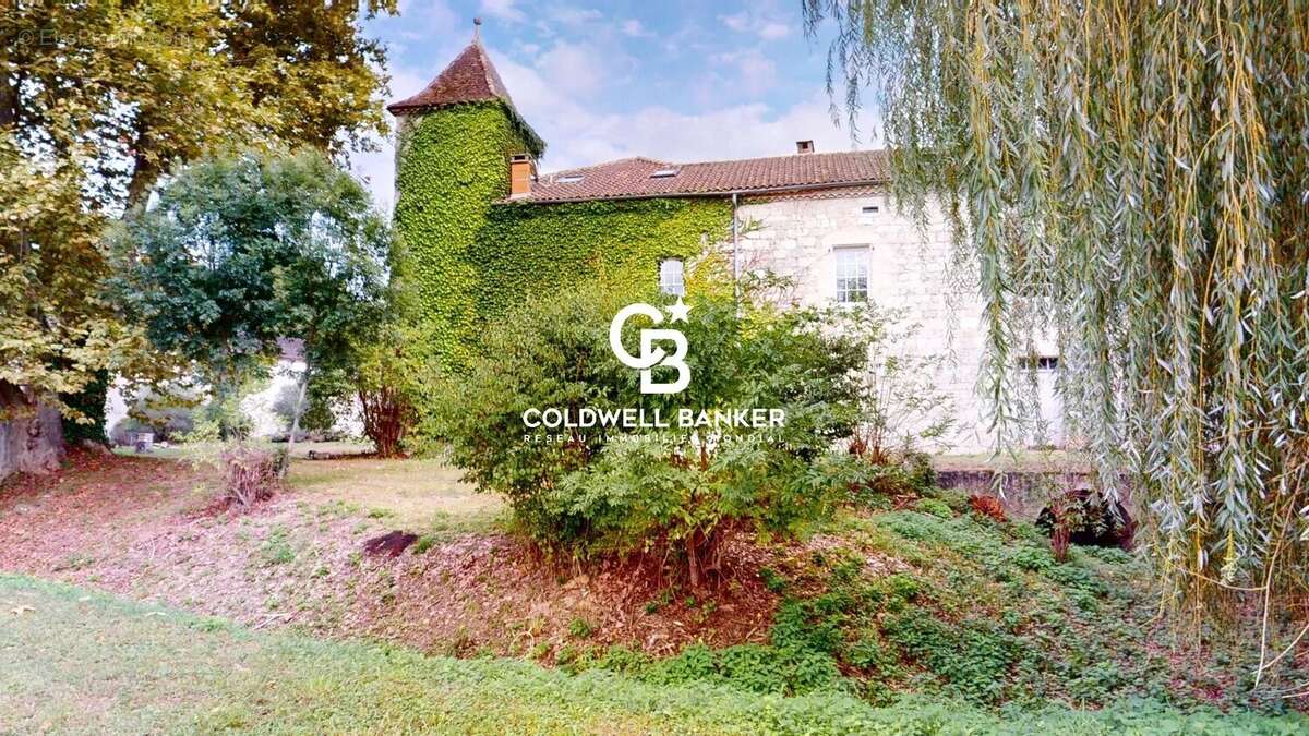 Maison à MONTESQUIEU