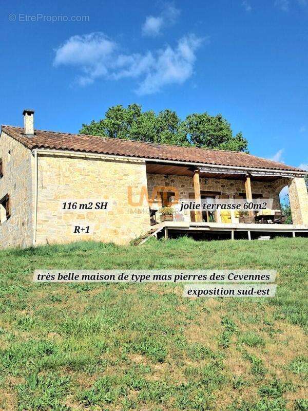 Maison à BARJAC