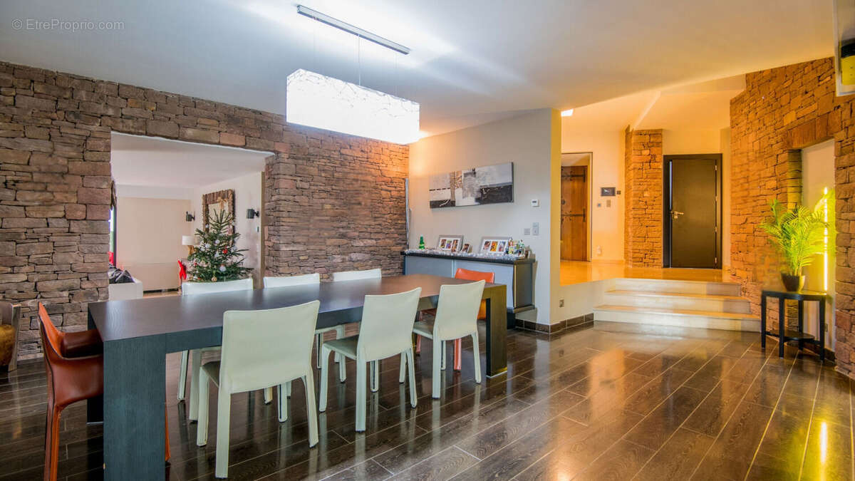 Maison à SAINT-AFFRIQUE