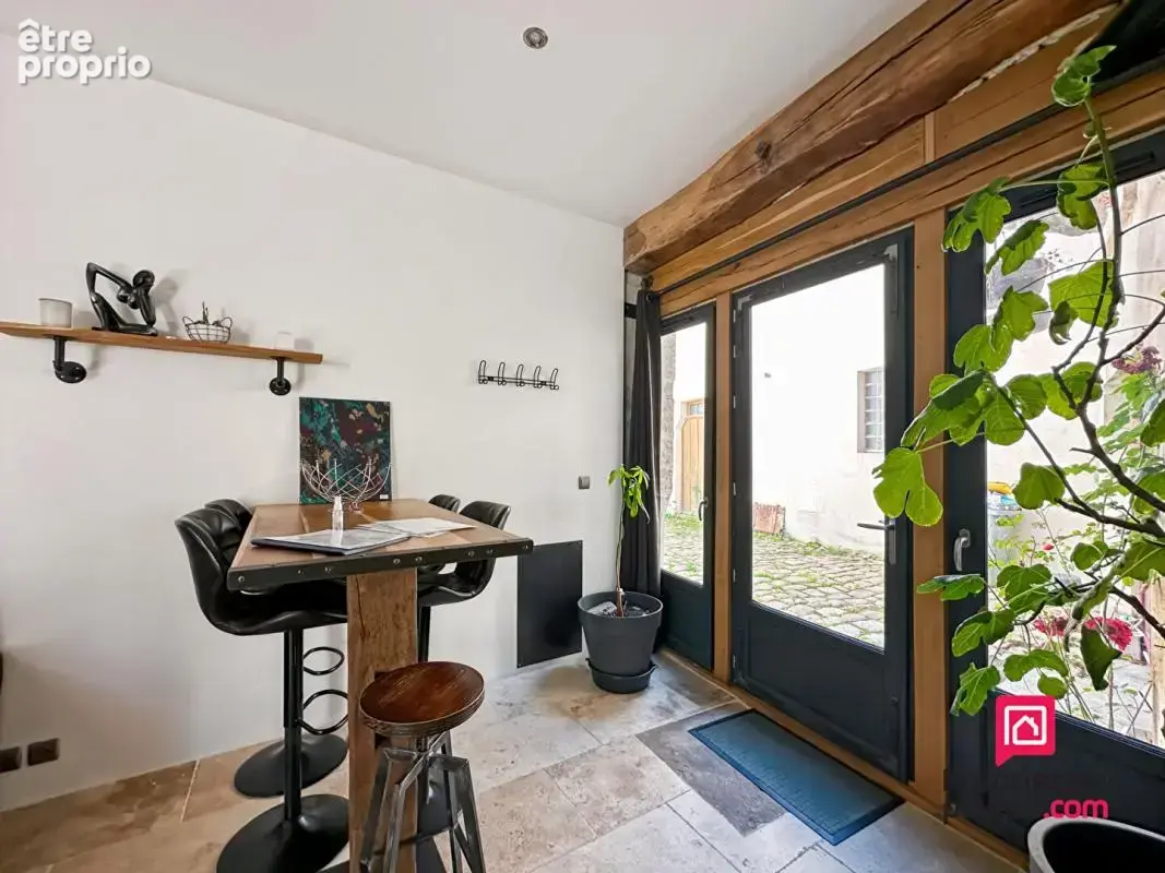 Propriété composée de 2 maisons atypiques (avec 2 entrées indépendantes) en plein centre ville d'Avallon - photo 6