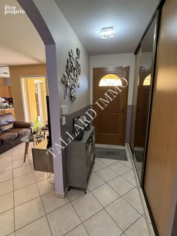 La Saulce, villa de plain-pied, T 4 + garage sur terrain 781 m2. - photo 16