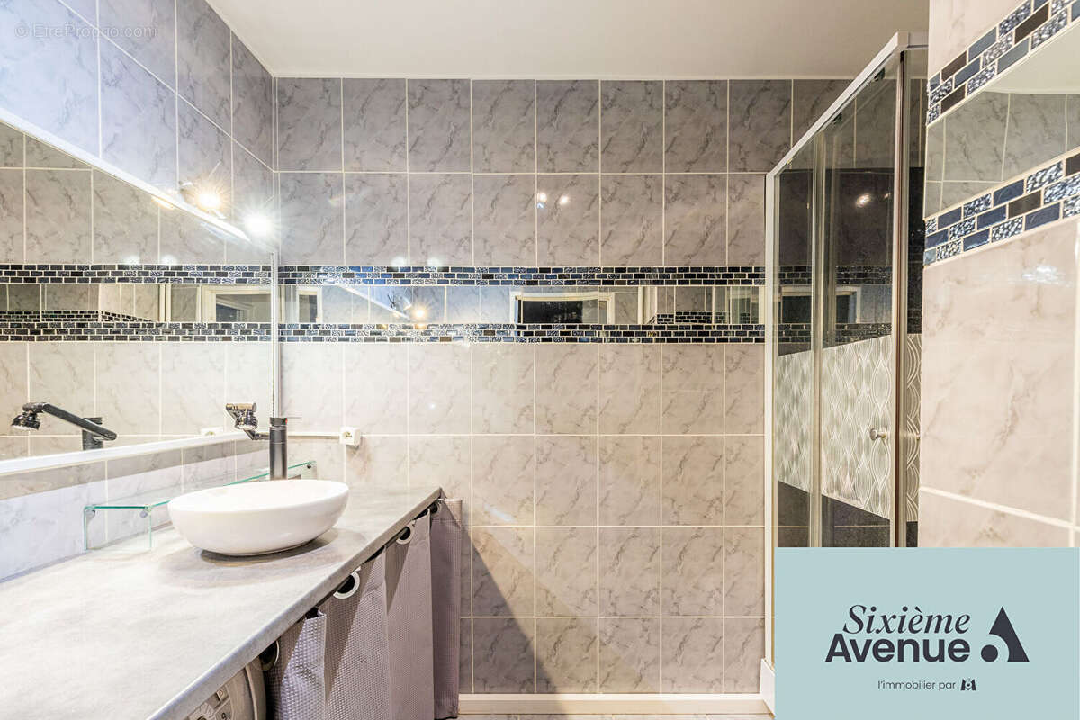 Appartement à CHILLY-MAZARIN