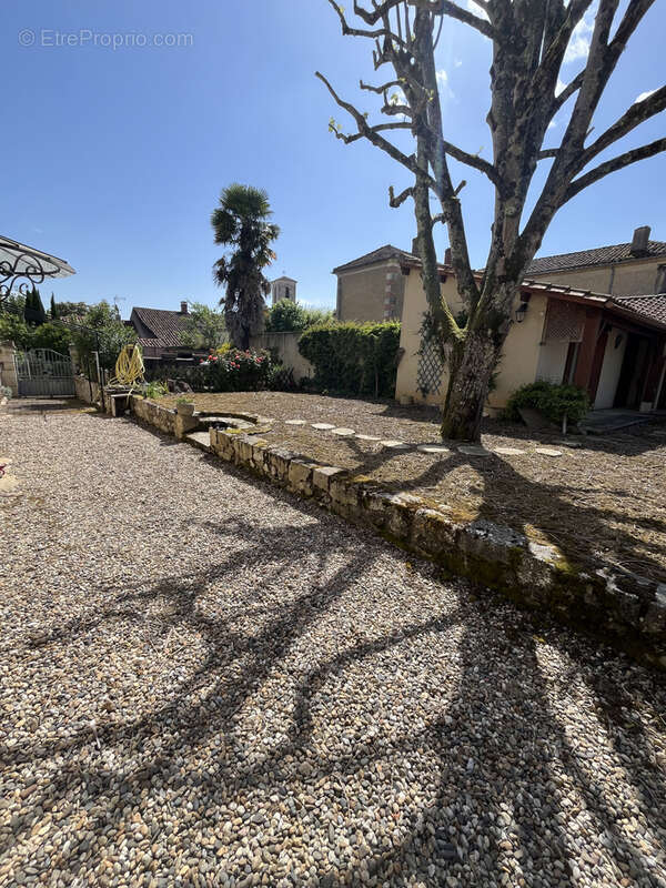 Maison à BEAUCAIRE
