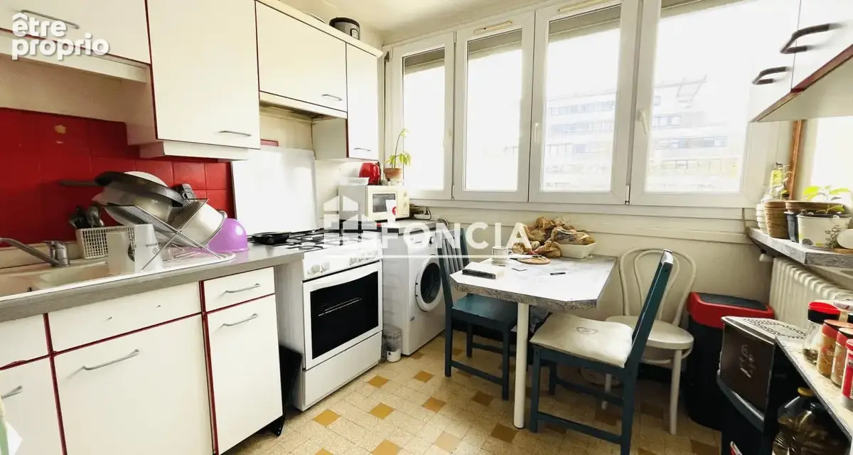 Garibaldi / part-dieu appartement type 4 - photo 9