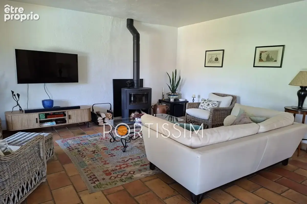 Maison 4 pièces 103 m² à vendre à Saint-Paul (06570) - photo 3