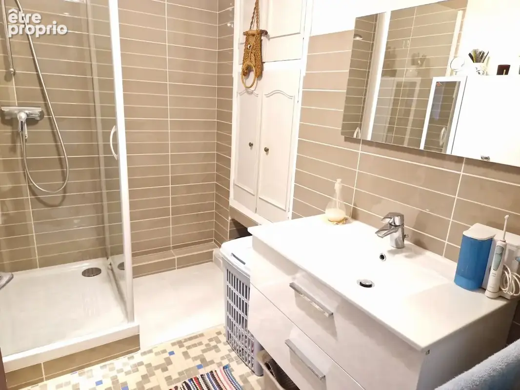 Appartement 4 pièces 88 m² à vendre à Aubagne (13400) - photo 3