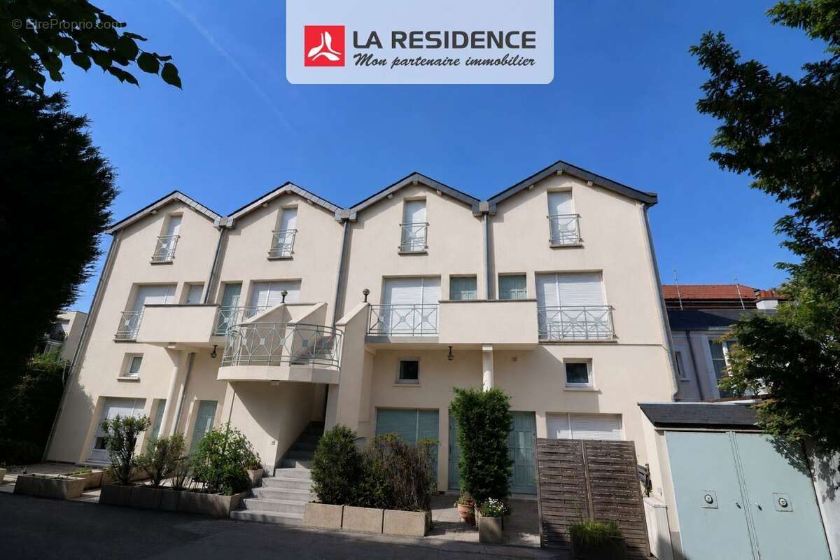 Appartement 47 m² à Versailles  - photo 4