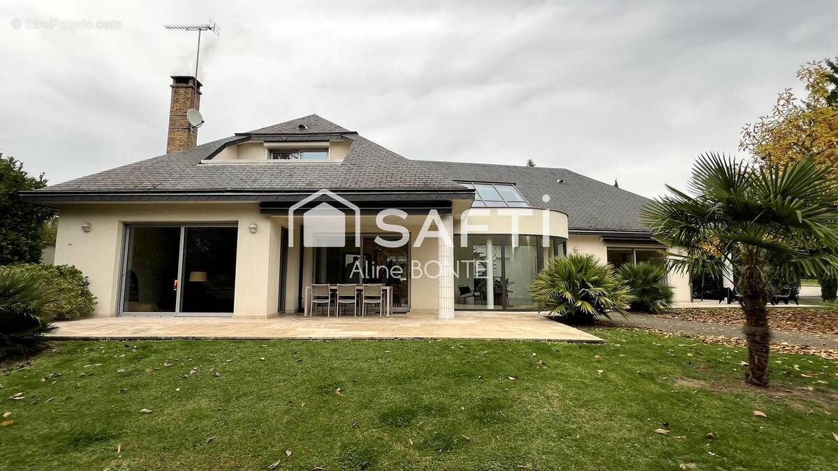 Photo 1 - Maison à SOISY-SUR-SEINE