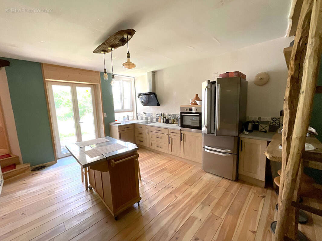 Maison à MARTINVELLE