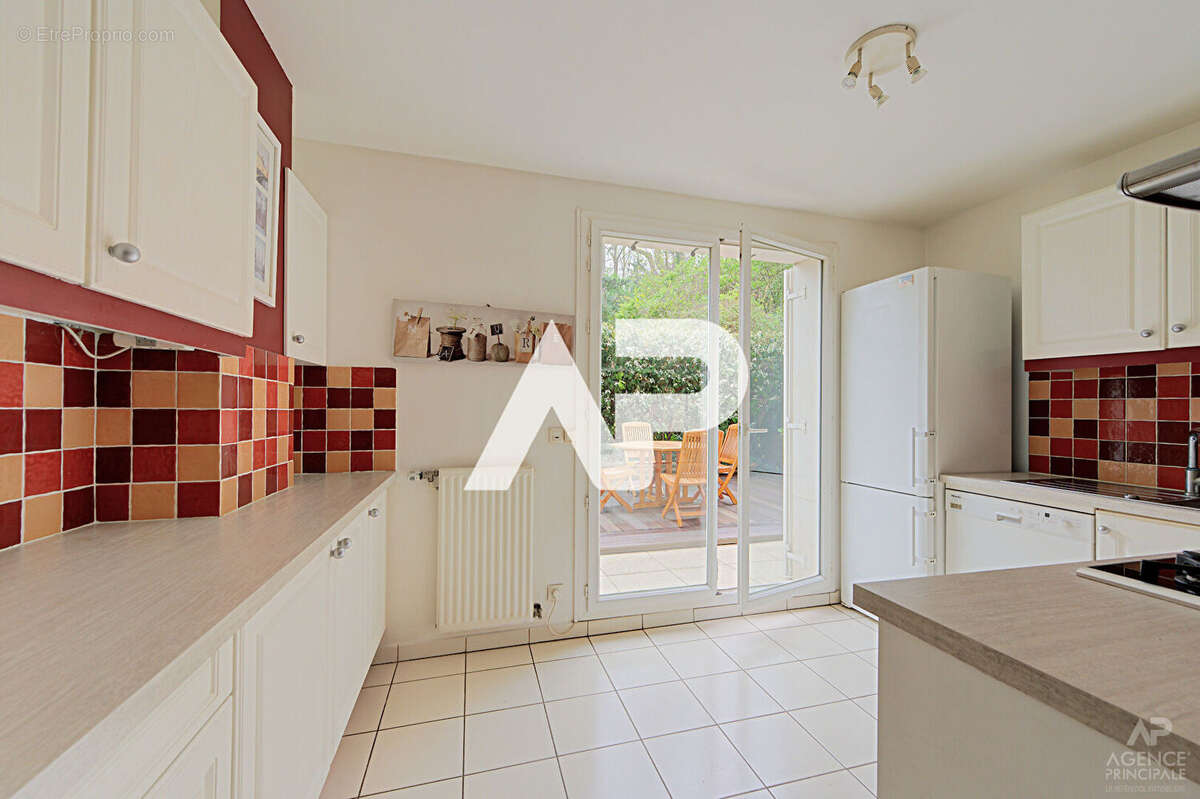 Appartement à RUEIL-MALMAISON