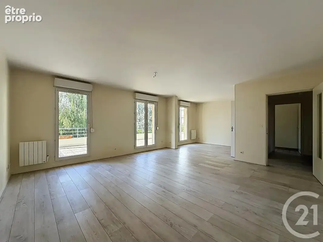 Appartement 4 pièces 83 m² à vendre à Chartres (28000) - photo 4