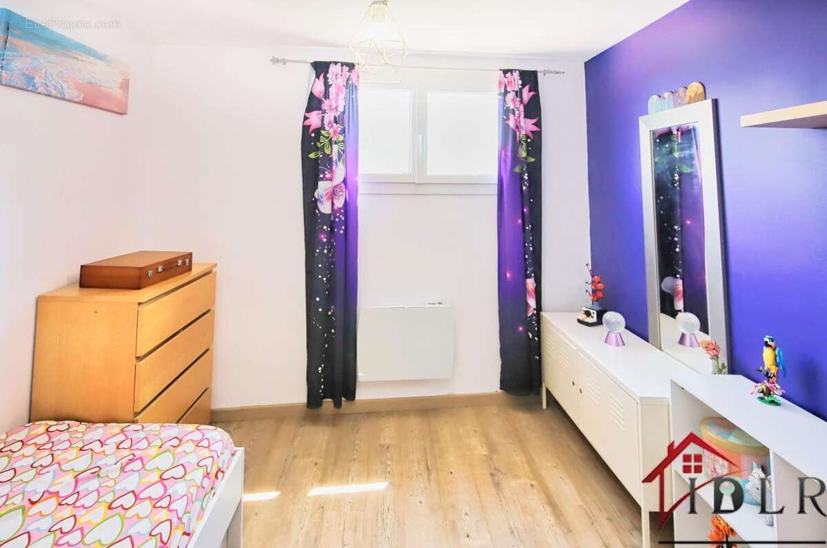 Appartement T4 3 chambres, balcon et  garage à vendre à Hyèr - photo 15