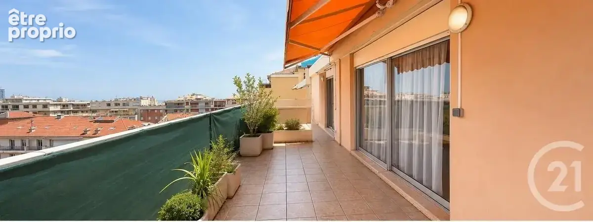 Appartement à MENTON