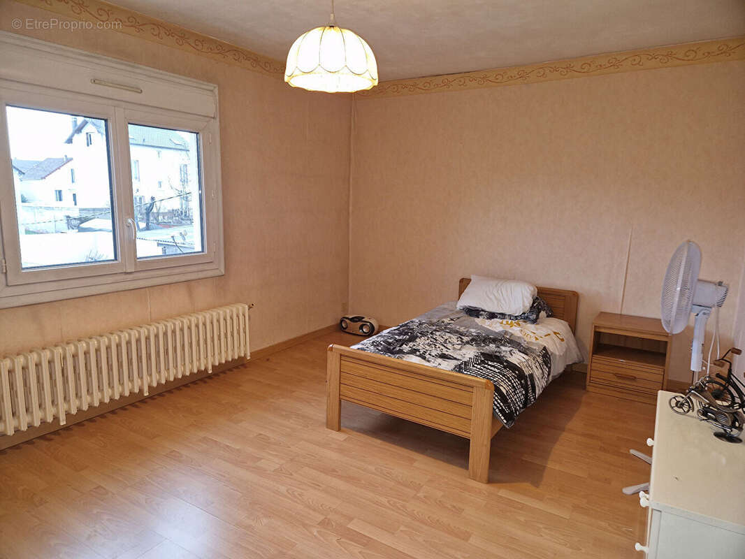 Maison 90 m² à Sevran  - photo 5