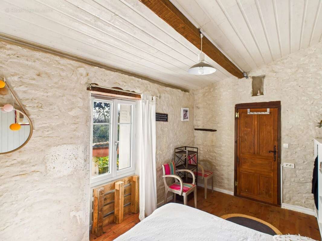 Maison à VERTEILLAC