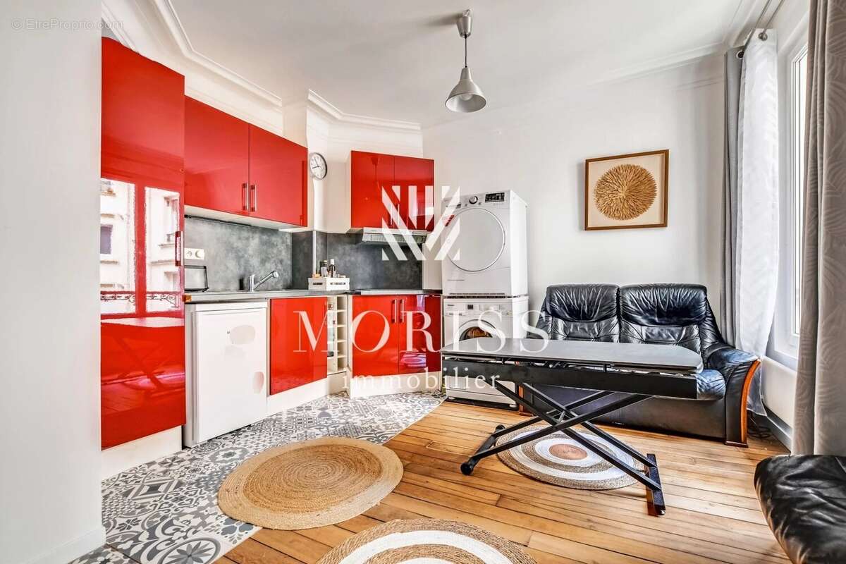 Appartement à PARIS-18E