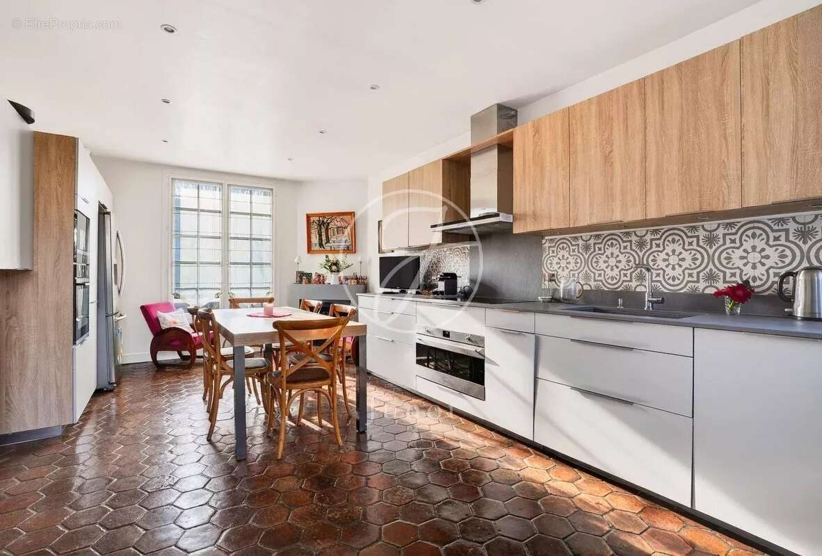 Maison à LE VESINET