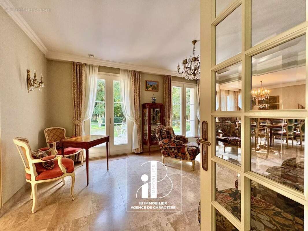 Maison à BOURRON-MARLOTTE