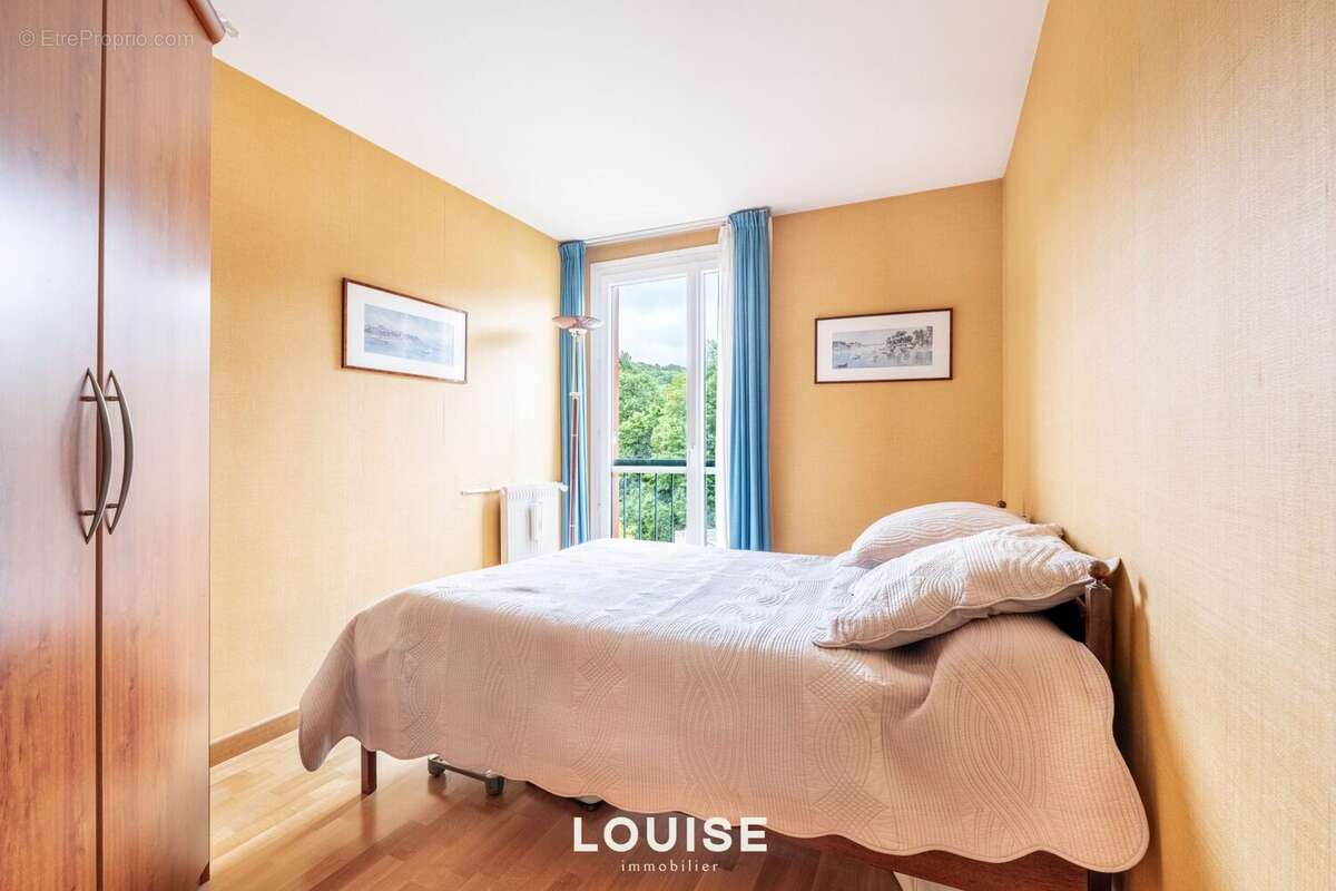 Appartement à CHAVILLE