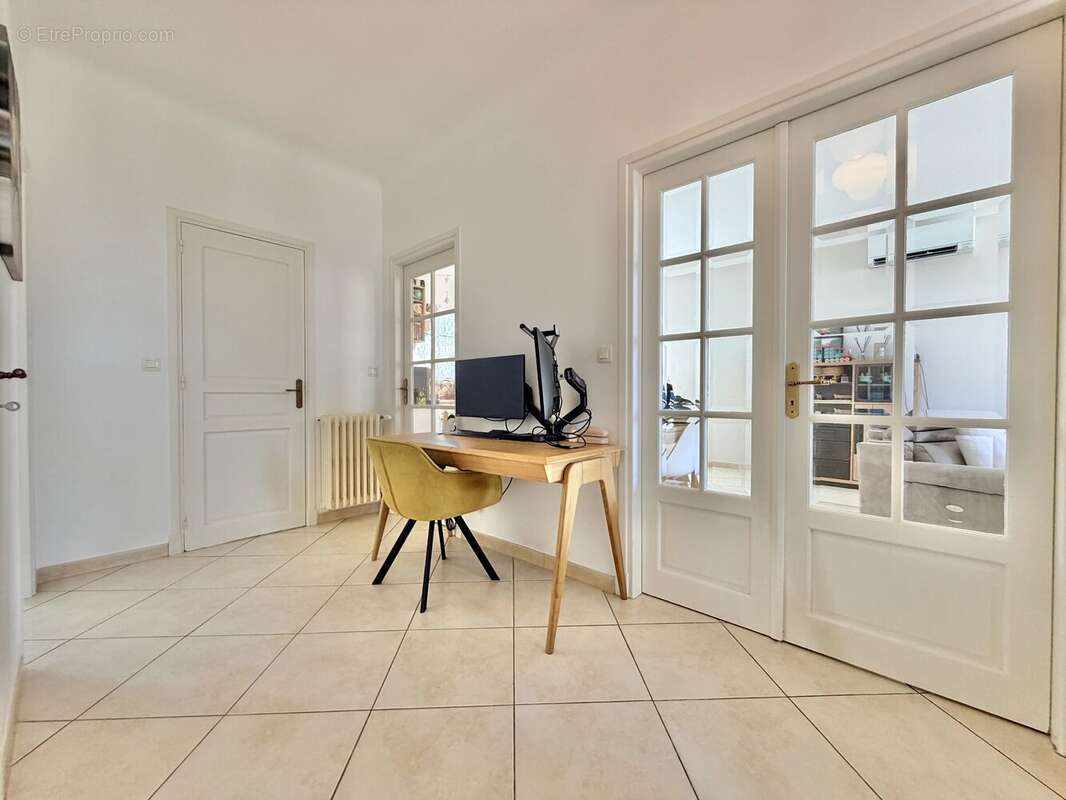 Belle maison familiale de 4 chambres, proche de toutes les commodités - photo 7