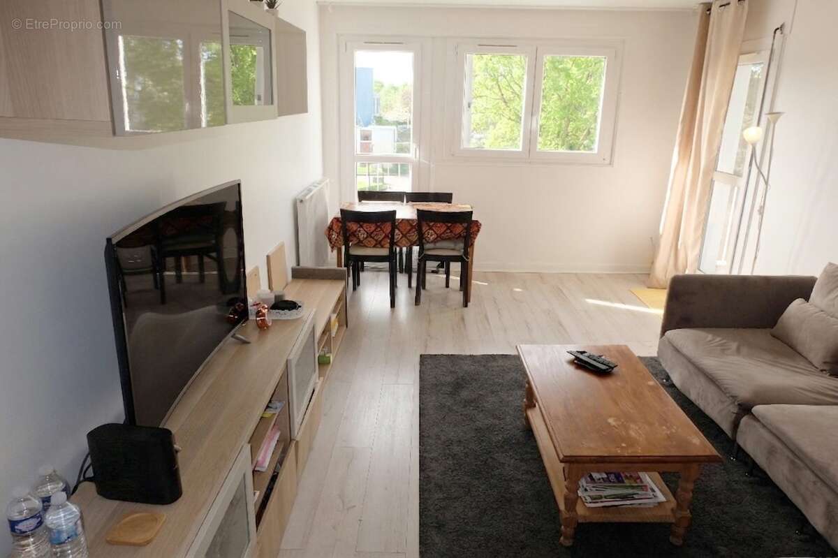 Appartement à PLAISIR