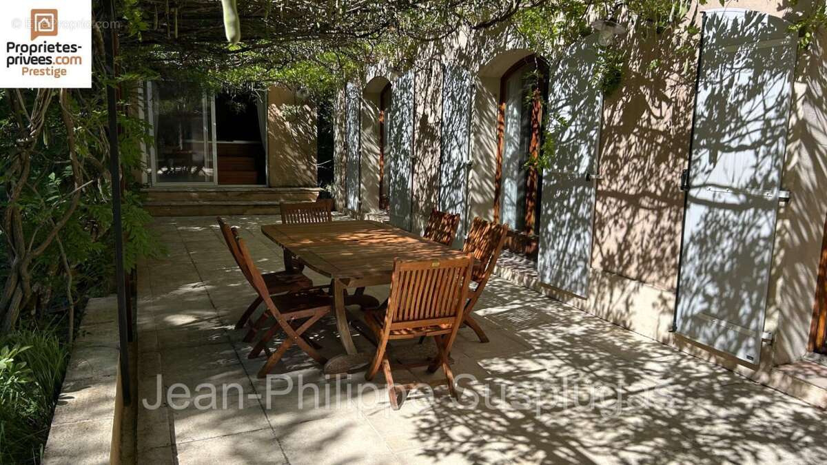 Maison à PLAN-D'AUPS-SAINTE-BAUME