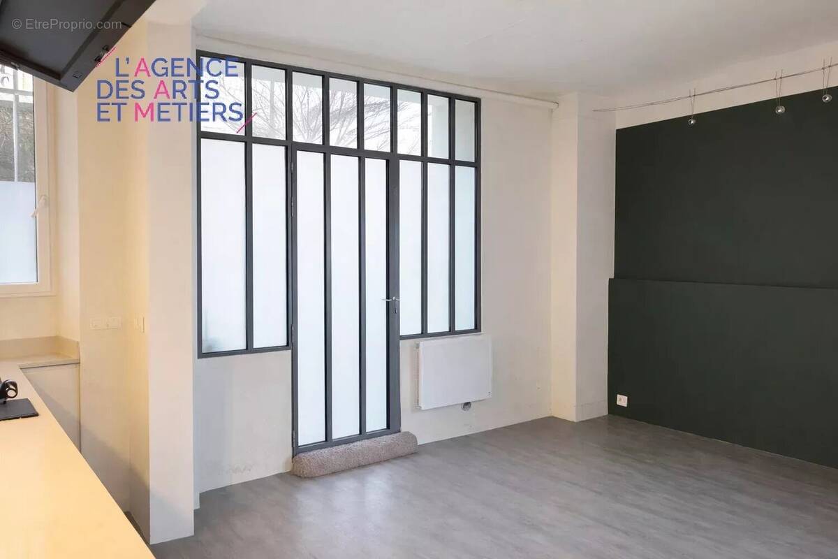Appartement à PARIS-20E