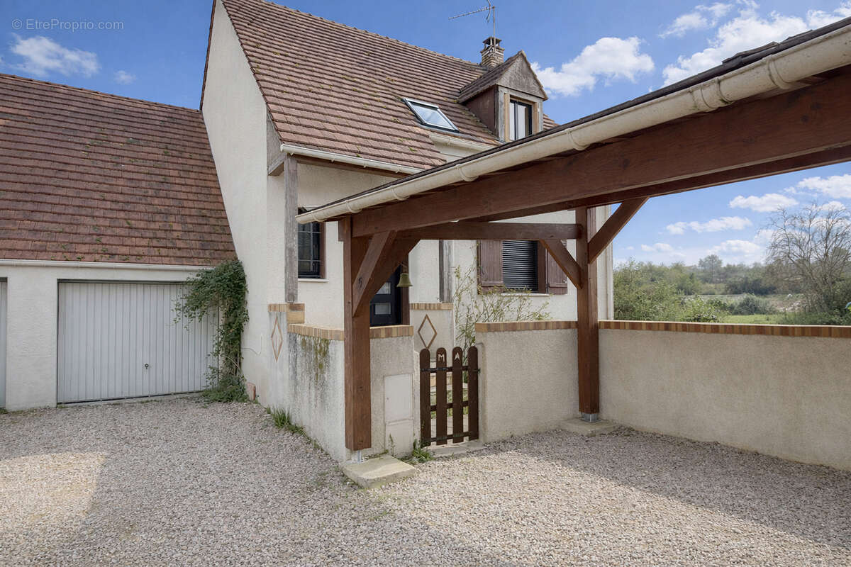 Nogent le roi maison familiale avec terrain - photo 18