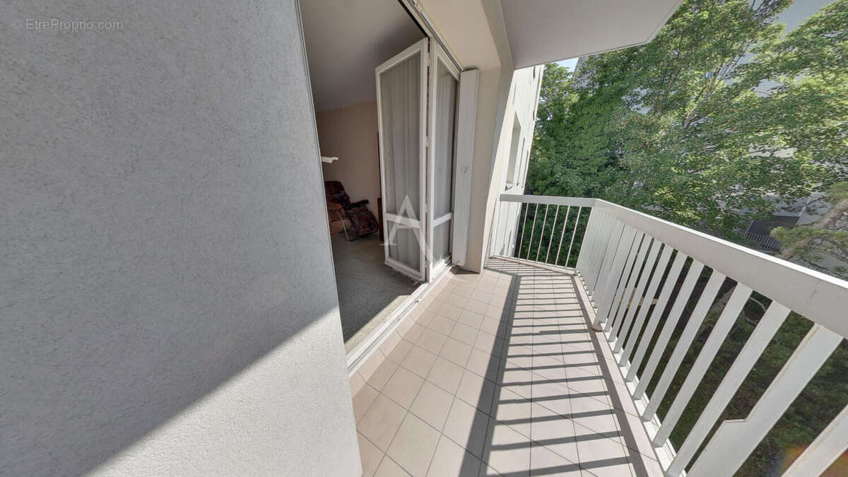 Appartement à BRY-SUR-MARNE