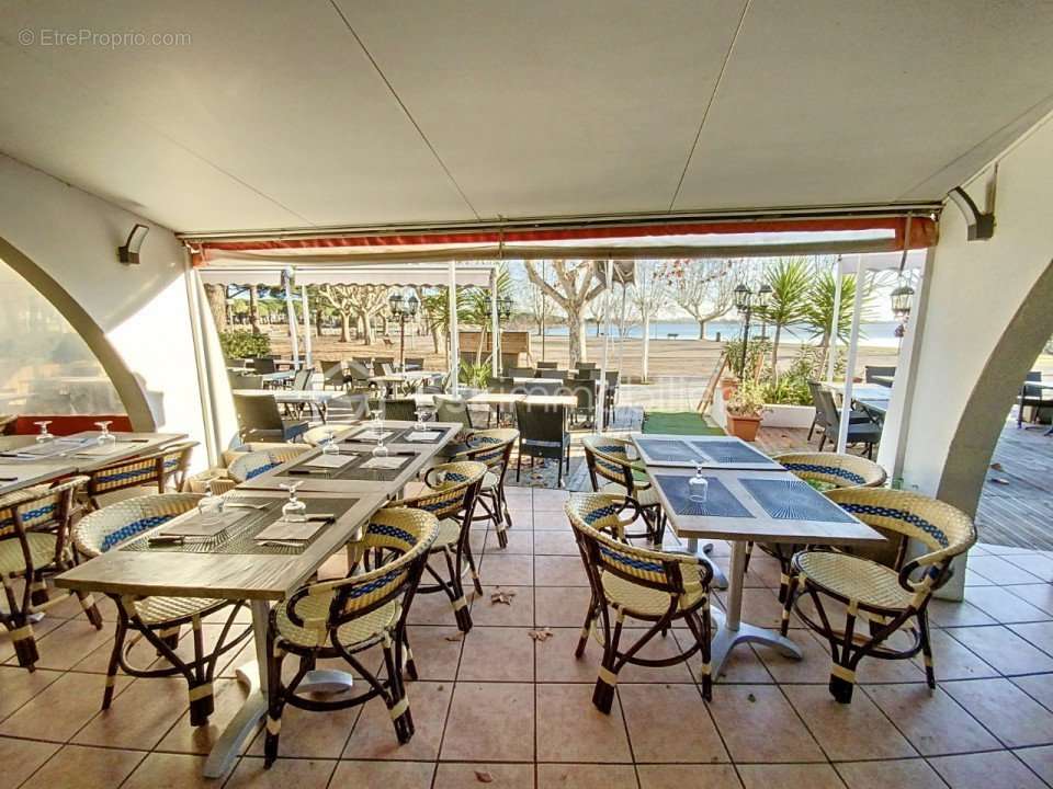 Commerce à LA GRANDE-MOTTE