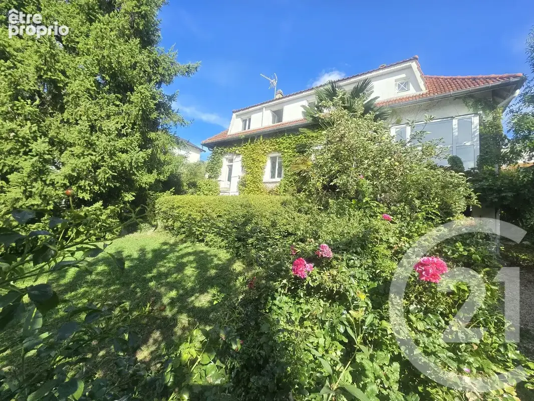 Maison 7 pièces 144 m² à vendre à Chennevieres-Sur-Marne (94430) - photo 2